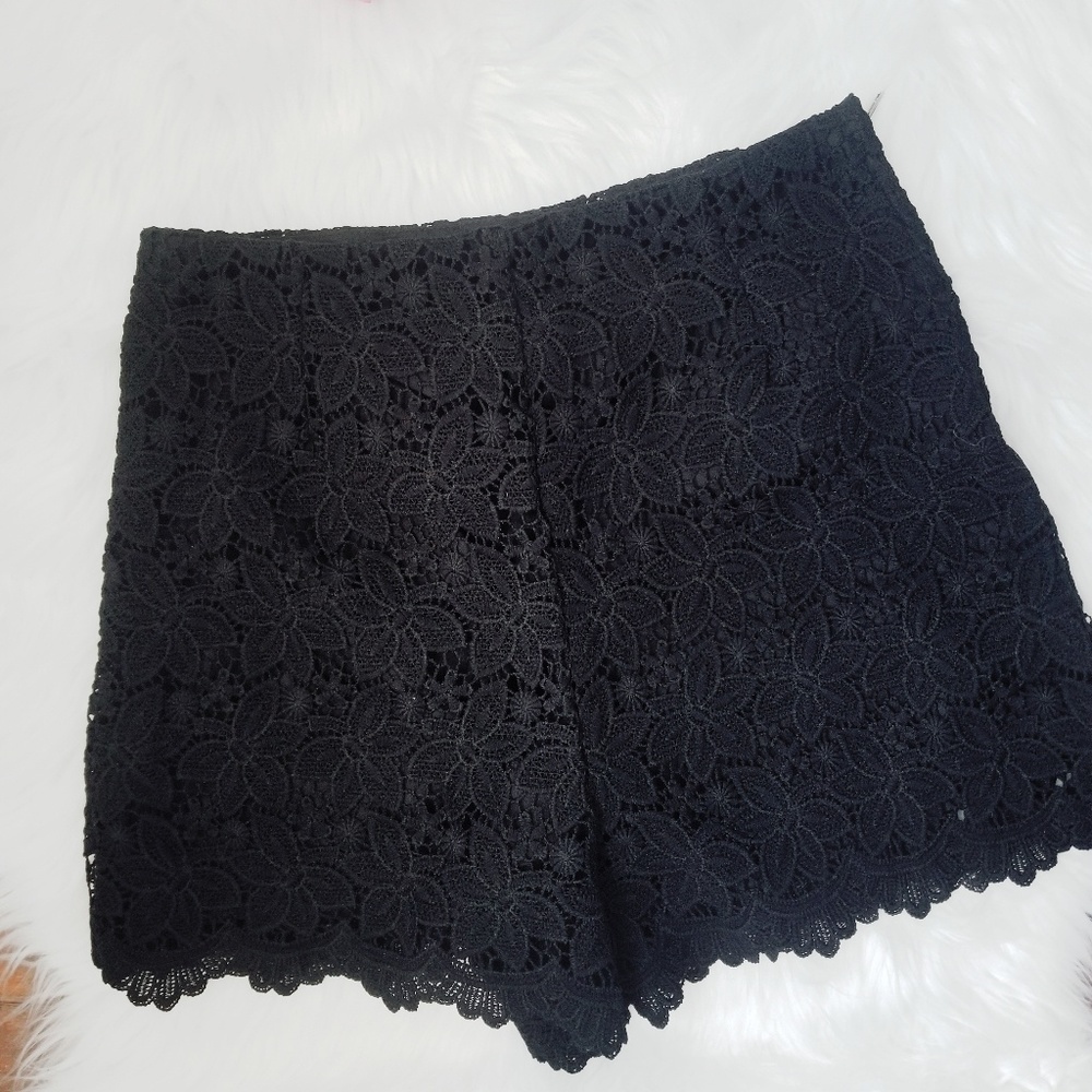 Charlotte Russe High Waisted Lace Shorts XS